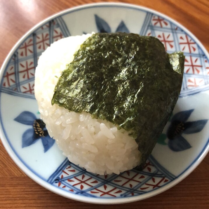 かつお梅おにぎり